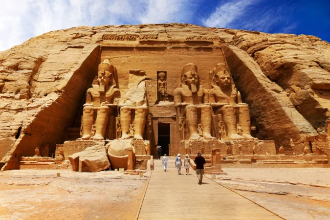 One Day Tour to Abu Simble from Cairo