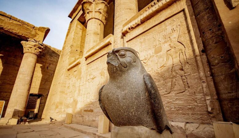 Day Tour from Aswan to Edfu and Kom Ombo